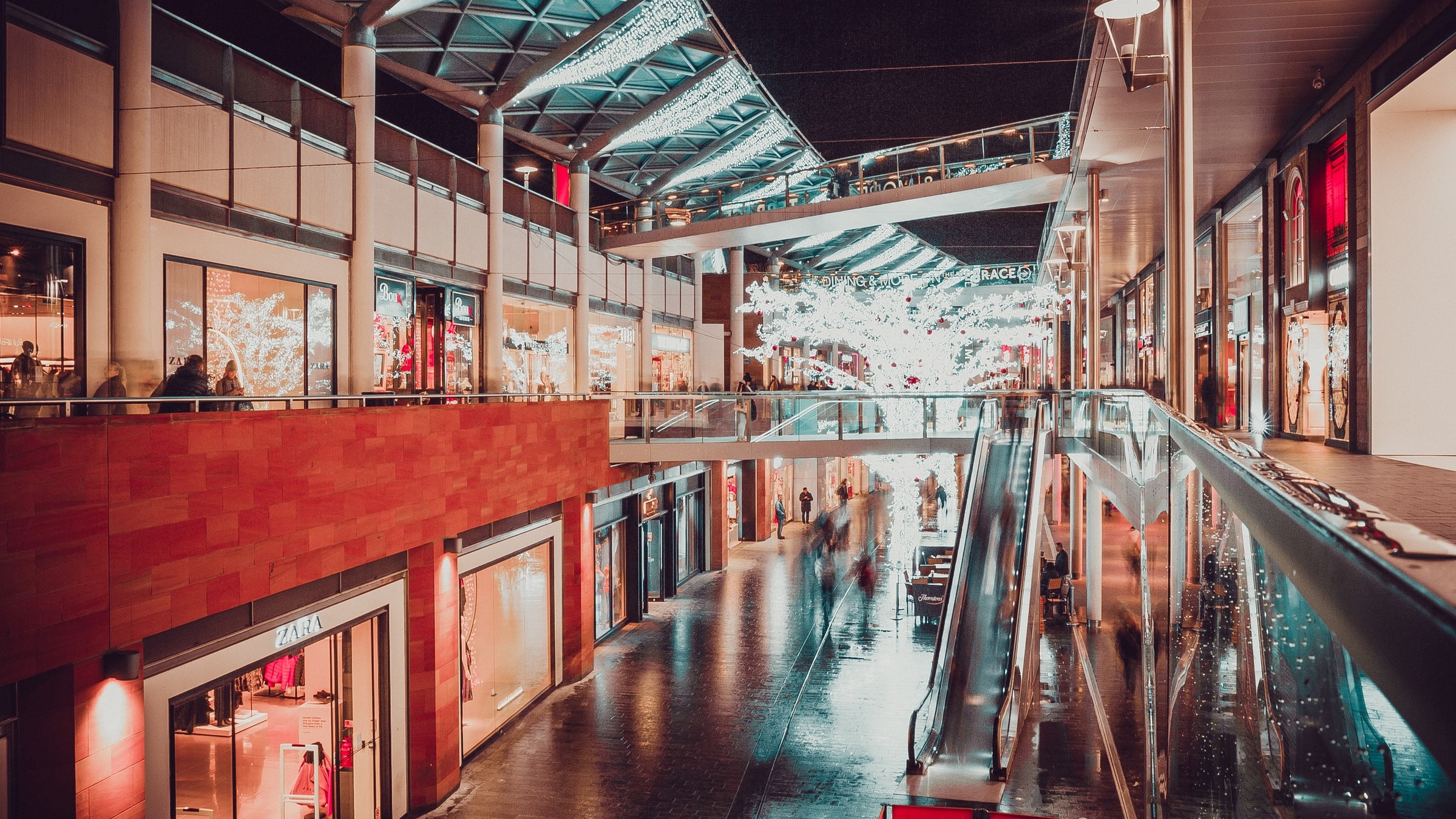 Антитеррористическая деятельность в гостиницах, торговых центрах, местах с массовым пребыванием людей